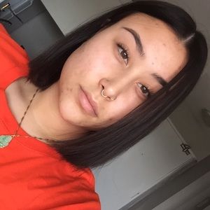 Meet your Posher, Jemi